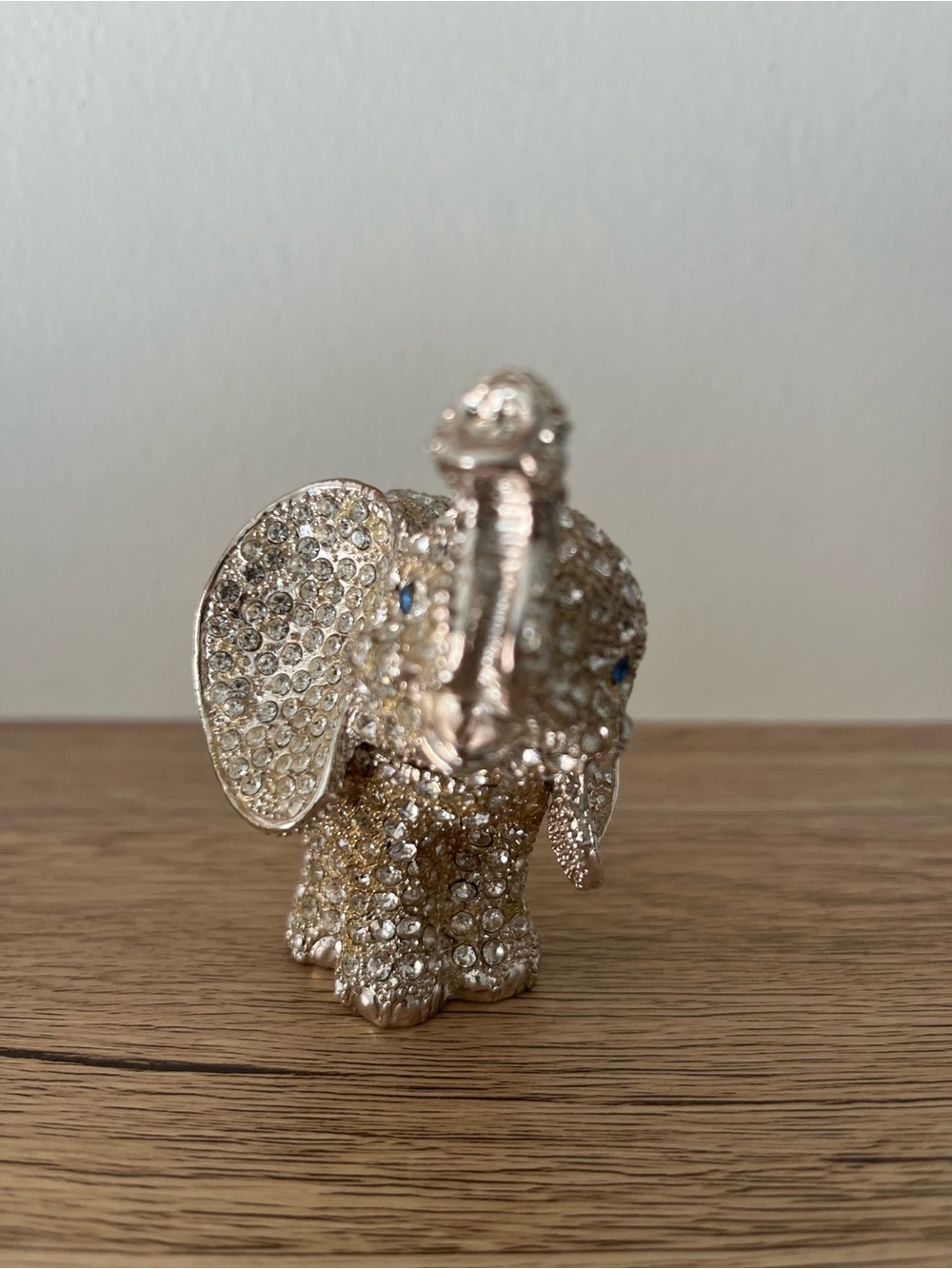 Crystal Rhinestones Elephant Jewellery box - Picture 3 of 7